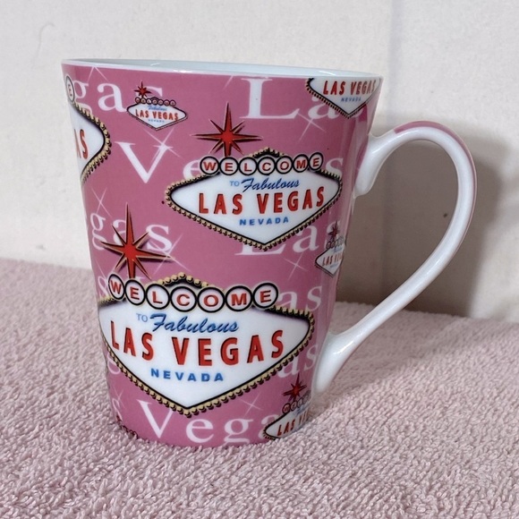 5/$25 Fabulous Las Vegas Sign Pink Porcelain Mug - Picture 1 of 9